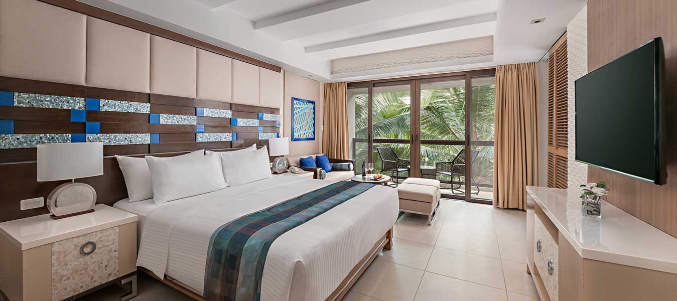 Suite with Plunge Pool