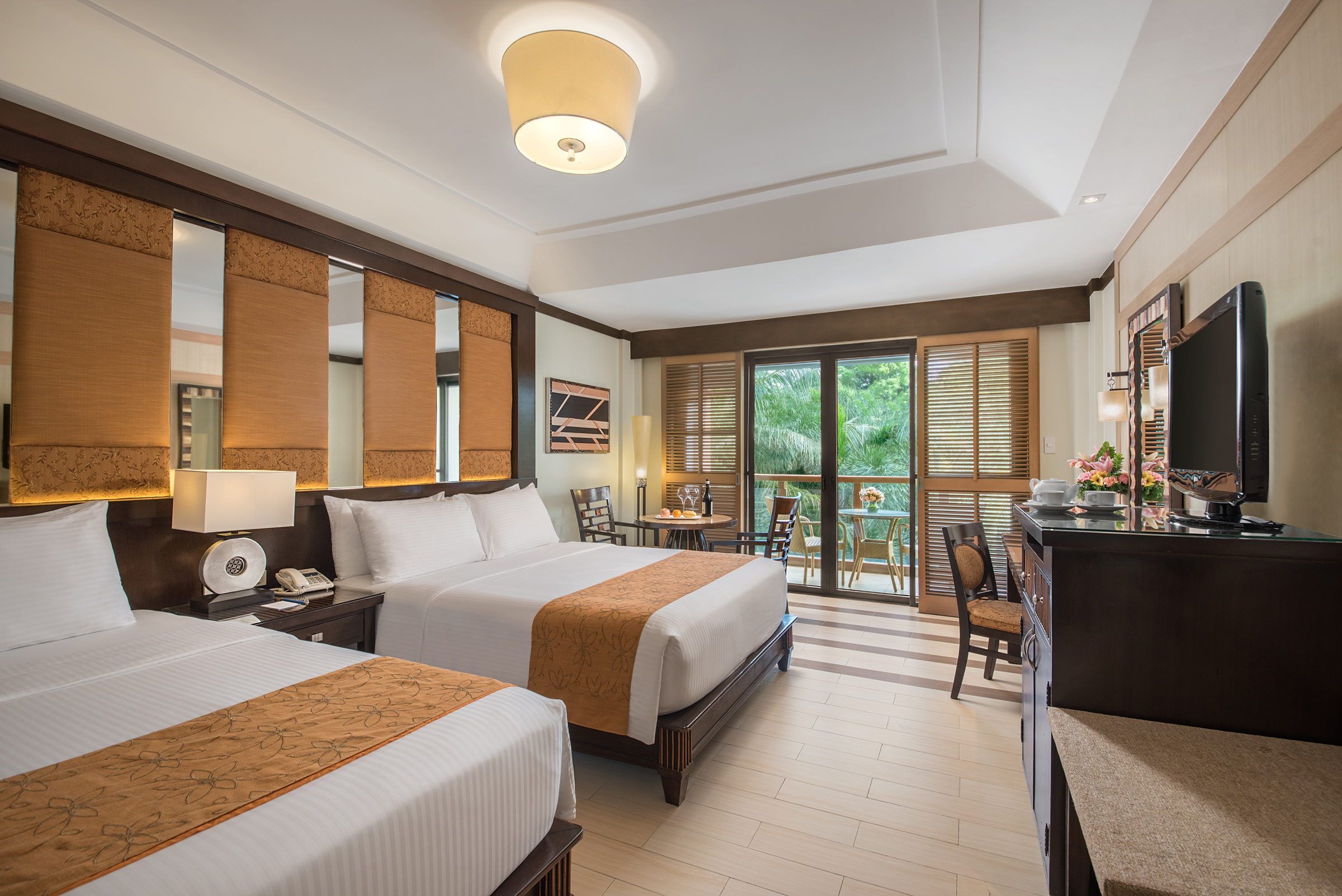 PREMIER ROOM NO BREAKFAST